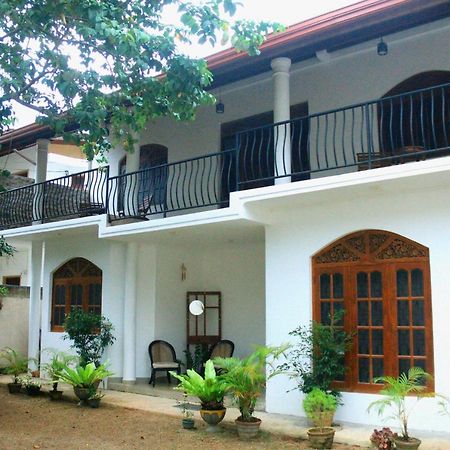 Nivahana Homestay Канди Экстерьер фото
